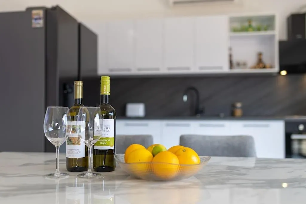 Apartment Ozzy Kastela